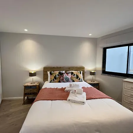 Apartment Stylish 2 With Pool By Homing Albufeira