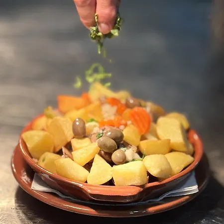 Stylish 2 With Pool By Homing Διαμέρισμα